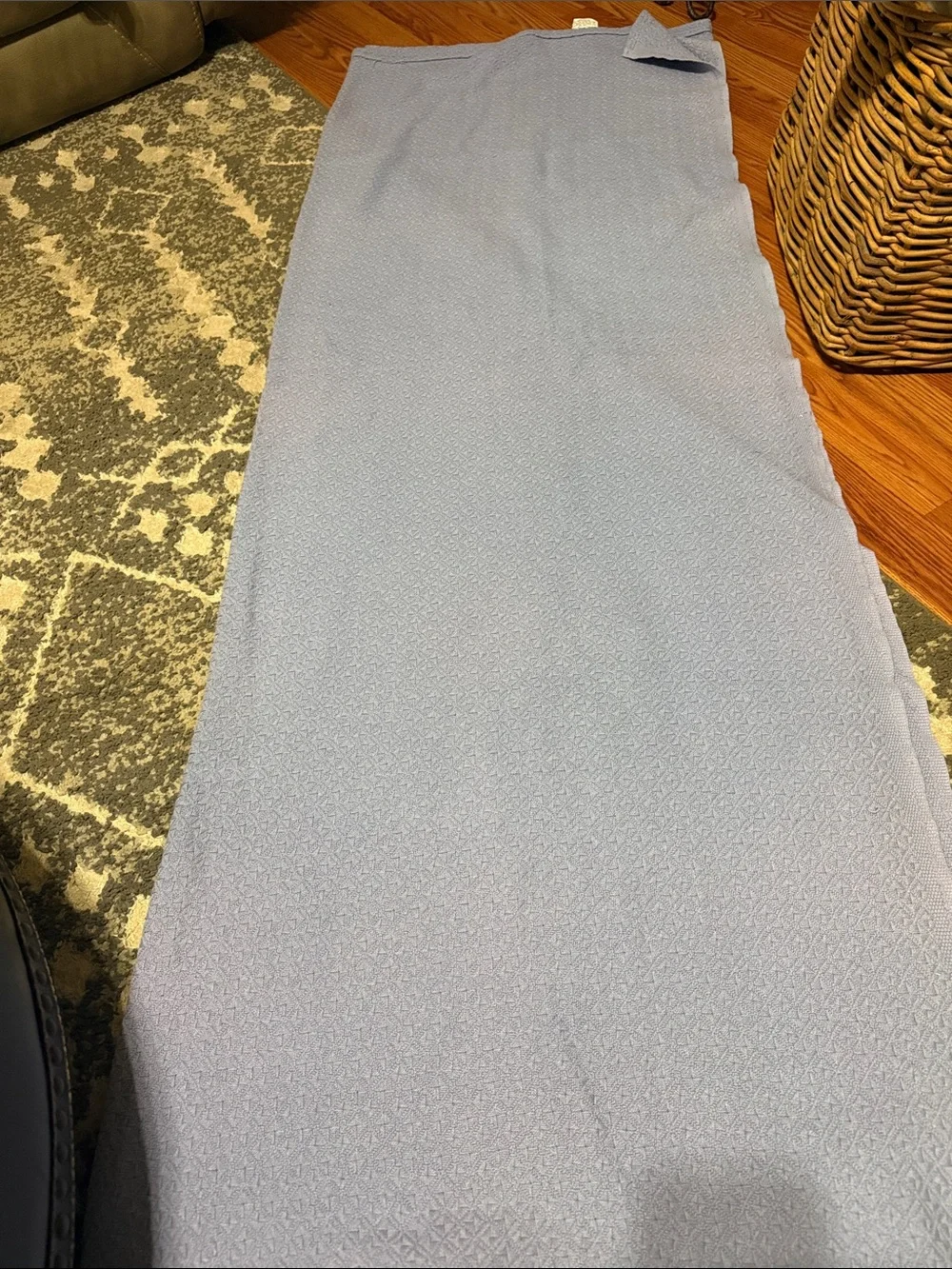 Soft Light Blue Textured Throw Blanket - Cozy Home Bedding